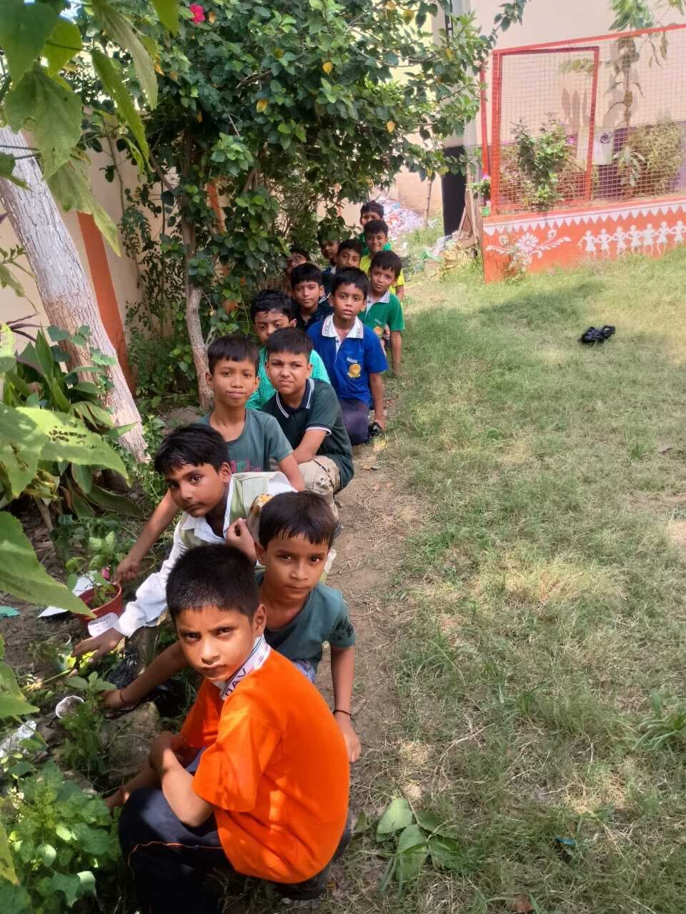 वन महोत्सव: बच्चों ने मनाया ग्रीन डे, किया पौधा रोपण