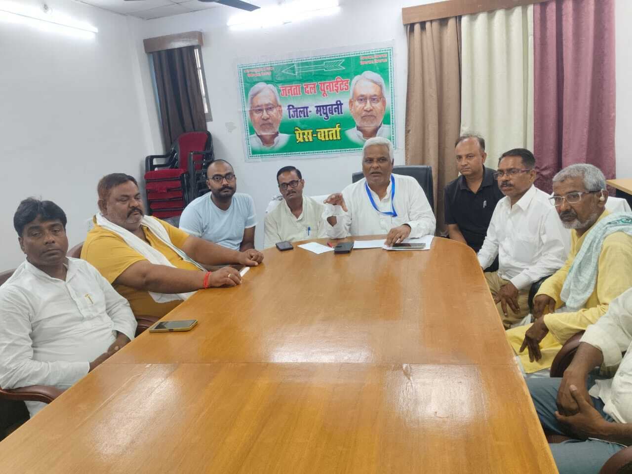 Madhubani News : 125 यूनिट फ्री बिजली देने से राज्य के करोड़ों लोग होंगे लाभान्वित : जिलाध्यक्ष
