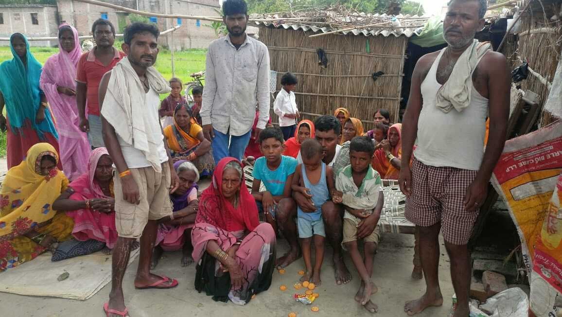 बैकुंठपुर में करेंट लगने से महिला की गयी जान, परिजनों में मचा कोहराम