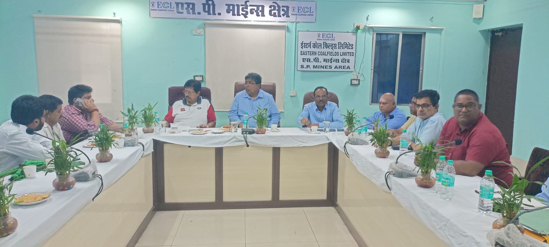 चितरा से रेलवे साइडिंग के लिए 20 दिन बाद ट्रांसपोर्टिंग चालू