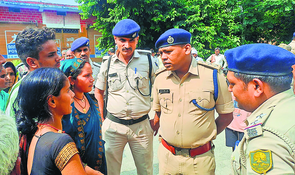Gopalganj News : भोरे में 17 कट्ठा जमीन के लिए गोली मारकर की गयी थी हत्या, कांड दर्ज, जांच में जुटी पुलिस