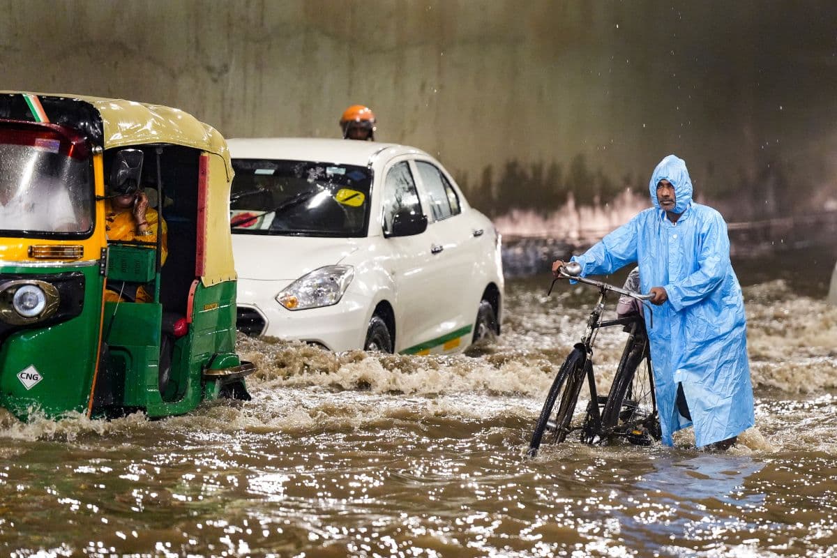 Aaj Ka Mausam: आज फिर मुंबई में आफत बनकर बरसेंगे बादल, IMD ने जारी किया अलर्ट