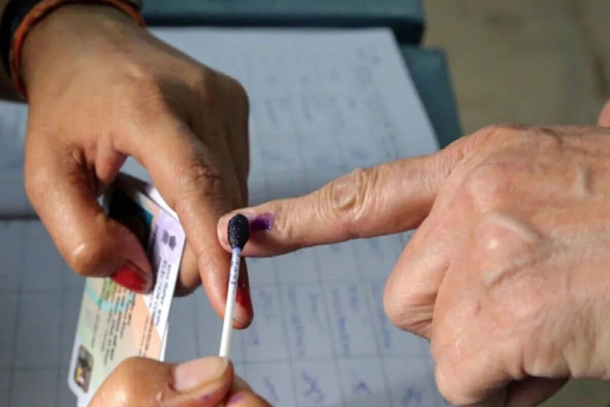 Govindganj Vidhansabha: गोविंदगंज के लोगों ने हर बार बदली अपनी पसंद, BJP के सामने सीट बचाने की चुनौती