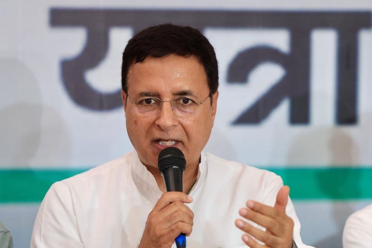 Bihar Politics: रणदीप सुरजेवाला ने BJP-JDU पर साधा निशाना, बोले- वोट की चोरी हक चोरी का एक जरिया