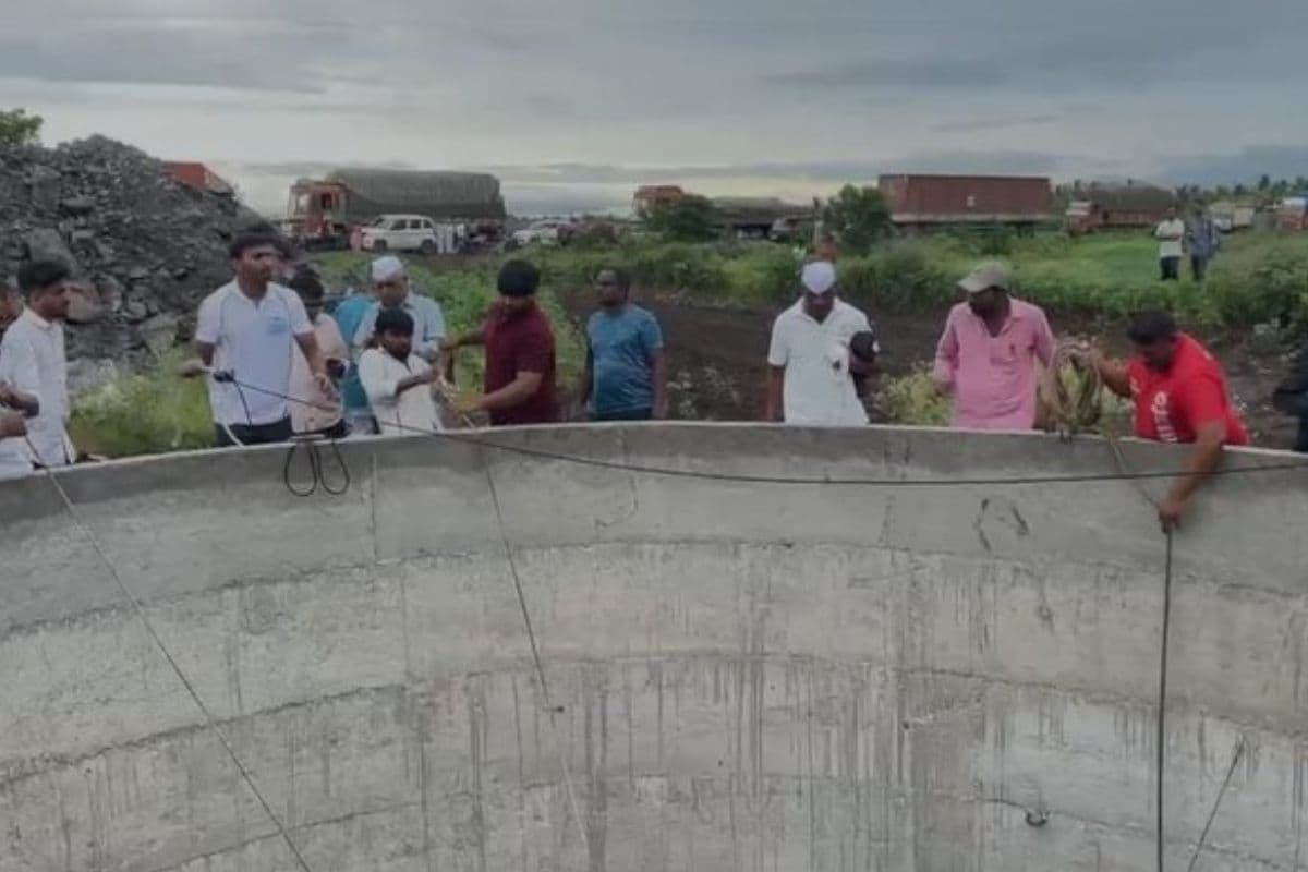 पत्नी से झगड़े के बाद शख्स ने 4 बच्चों को कुएं में फेंका, फिर खुद भी कूदकर दी जान