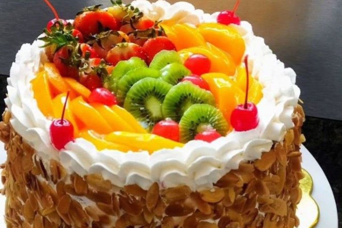 Suji Fruit Cake Recipe: बिना ओवन के तैयार करें हेल्दी सूजी फ्रूट केक,बच्चों से बड़ों तक सबका होगा फेवरेट