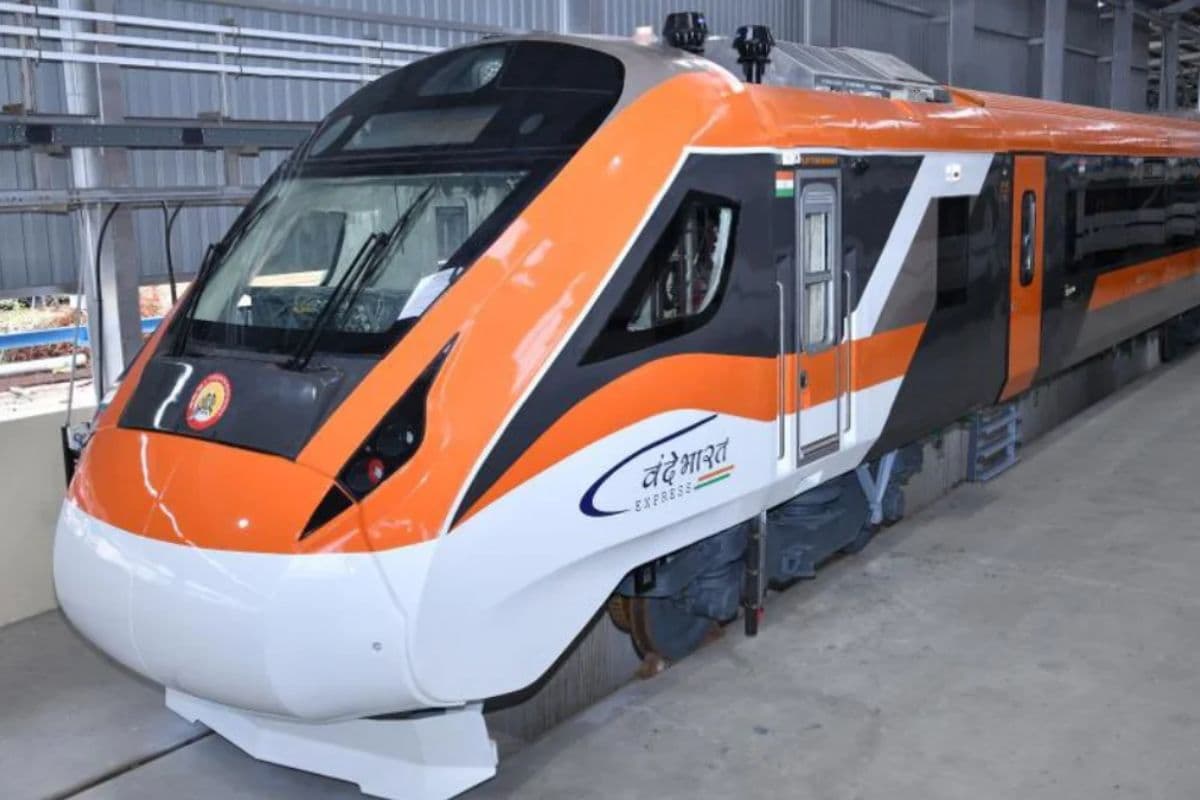 Vande Bharat Express: बिहार के इस शहर से कल वंदे भारत ट्रेन को दिखाई जाएगी हरी झंडी, जानिए रूट और टाइमिंग