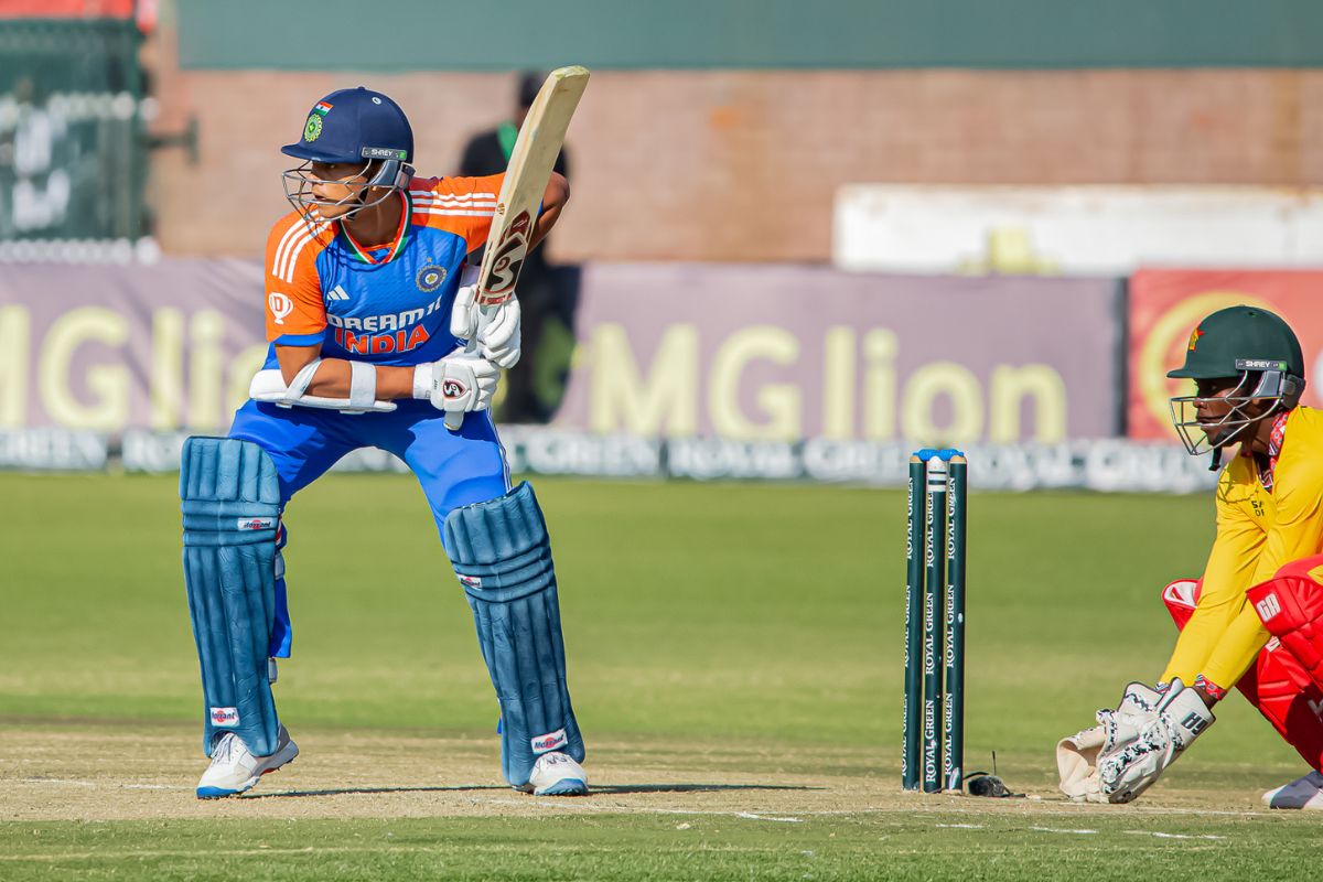 यशस्वी जायसवाल सहित ये 5 खिलाड़ी एशिया कप के लिए नहीं जाएंगे दुबई, आखिरी समय में बदला फैसला