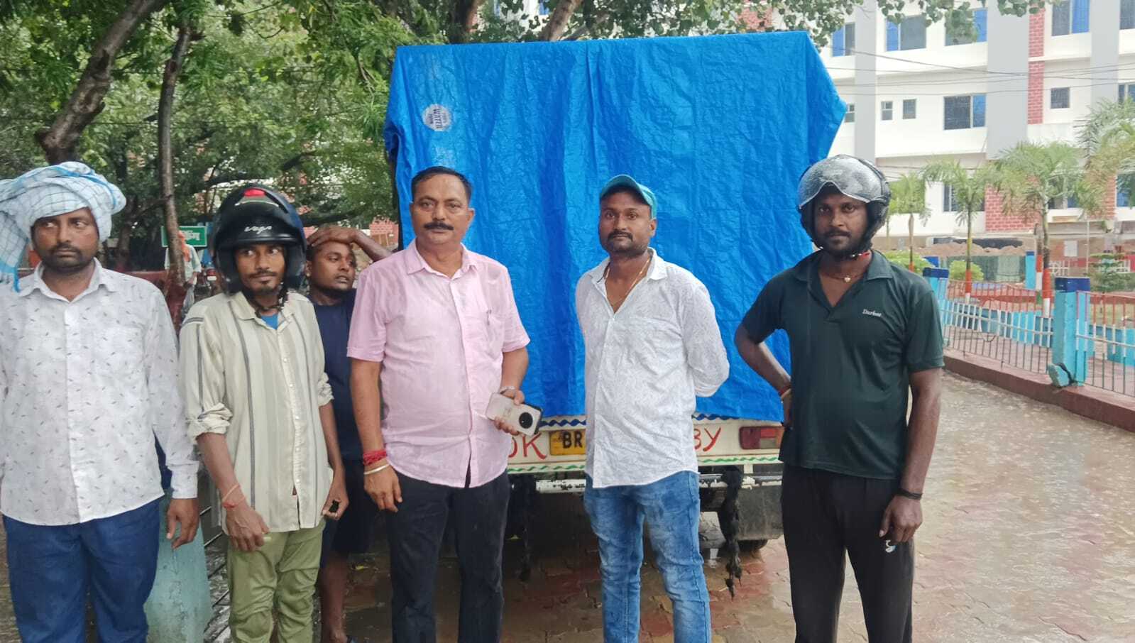 पिकअप की चपेट में आये घायल युवक की इलाज के दौरान मौत