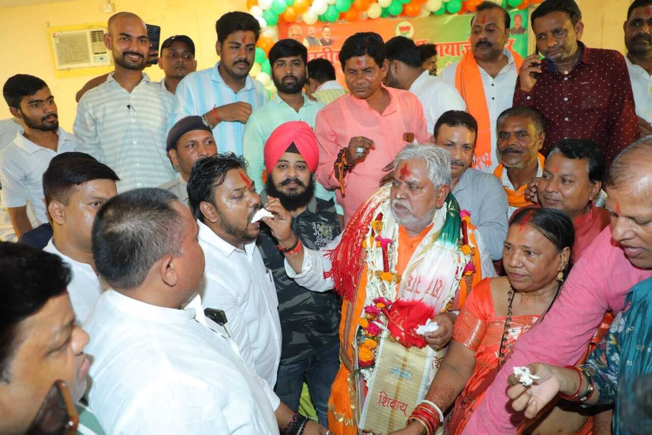 सहकारिता मंत्री का जन्मदिन सामाजिक संगठनों ने धूमधाम से मनाया
