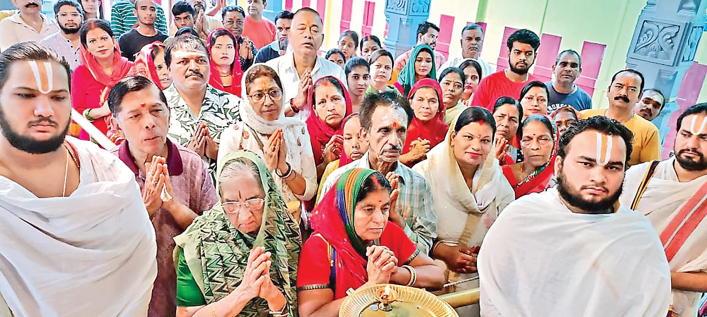 Ranchi News : श्री लक्ष्मी वेंकटेश्वर मंदिर में पुत्रदा एकादशी पर अनुष्ठान