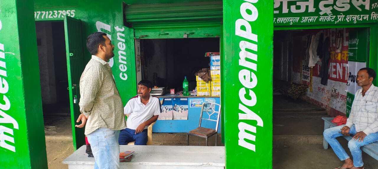 सासामुसा में तीन दुकानों से लाखों रुपये की संपत्ति की चोरी, व्यवसायियों में आक्रोश, सीसीटीवी कैमरे तक ले उड़े चोर, छानबीन में जुटी स्थानीय पुलिस