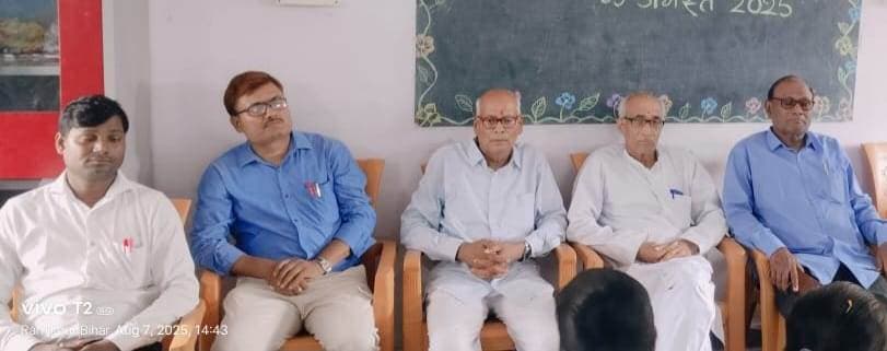 Saran News : संस्कृत सभी भाषाओं की है संजीवनी : प्रो चंद्रशेखर