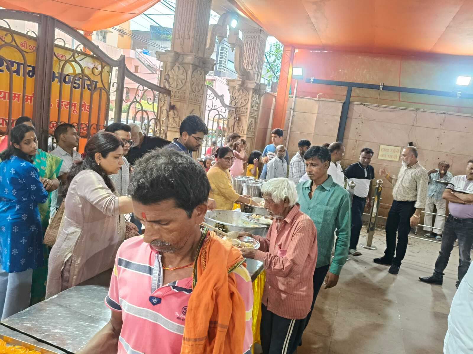Ranchi News : श्याम मंदिर में रक्षाबंधन उत्सव और भंडारा