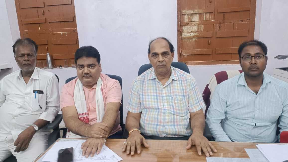 ठाकुर प्रसाद महाविद्यालय में बैठक कर जिम्मेदारियां तय, ध्वजारोहण 8:30 बजे