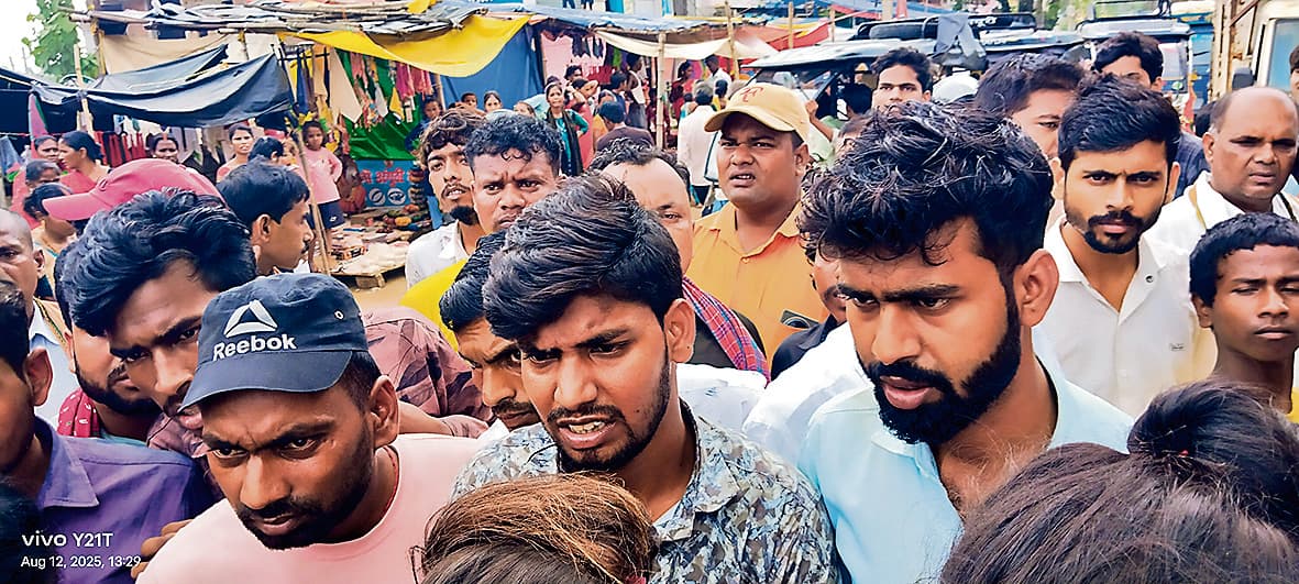 Gaya News : जादूगर टीम की महिलाओं से छेड़छाड़, फॉरेस्टर सहित चार पर आरोप