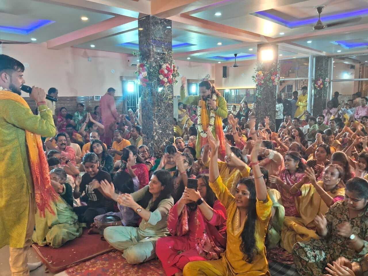 तेरे शरण में आया रे बाबा मेरी लाज रखना…झुमे श्रद्धालु