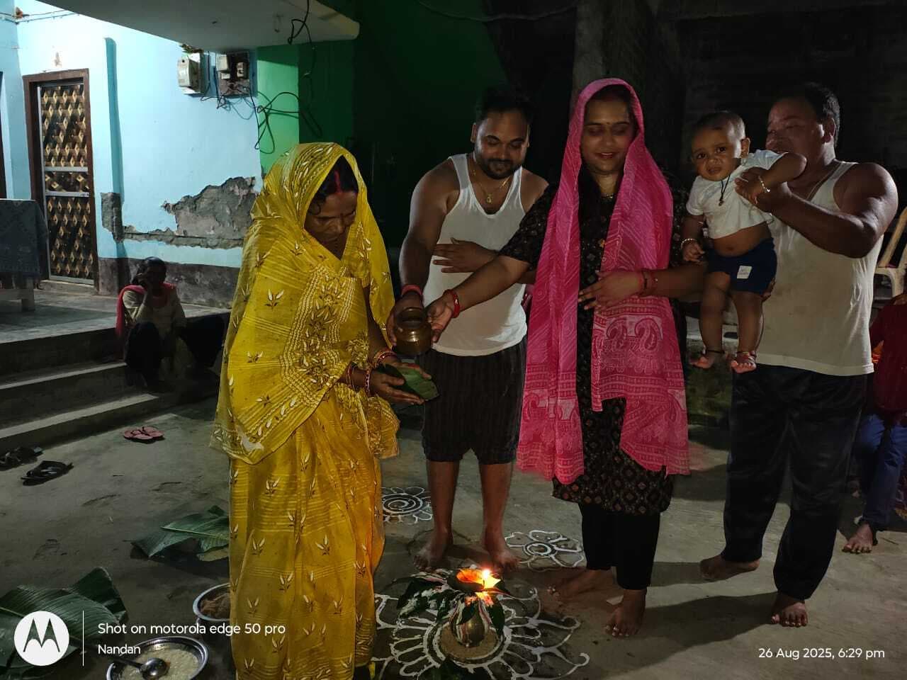 प्रखंड क्षेत्र में तीज व चौठचंद्र पर्व संपन्न