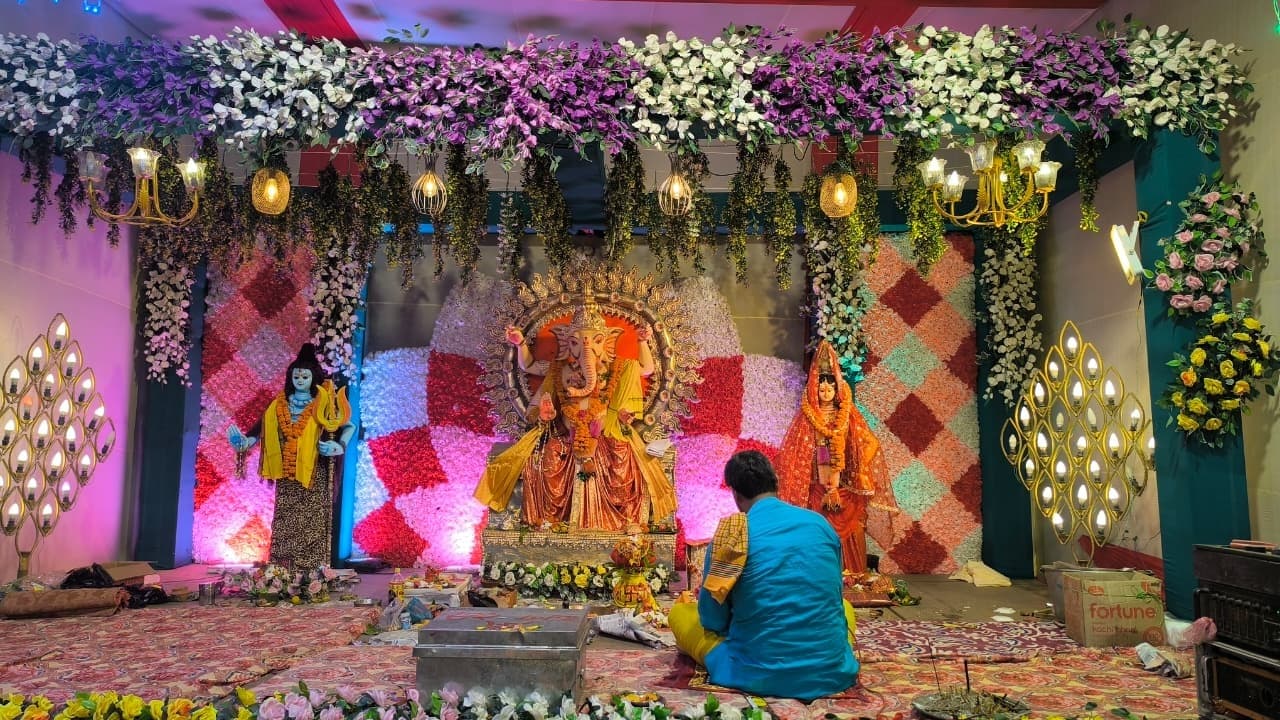 Samastipur News:गणपति बप्पा के जयकारों से गूंजा बिथान