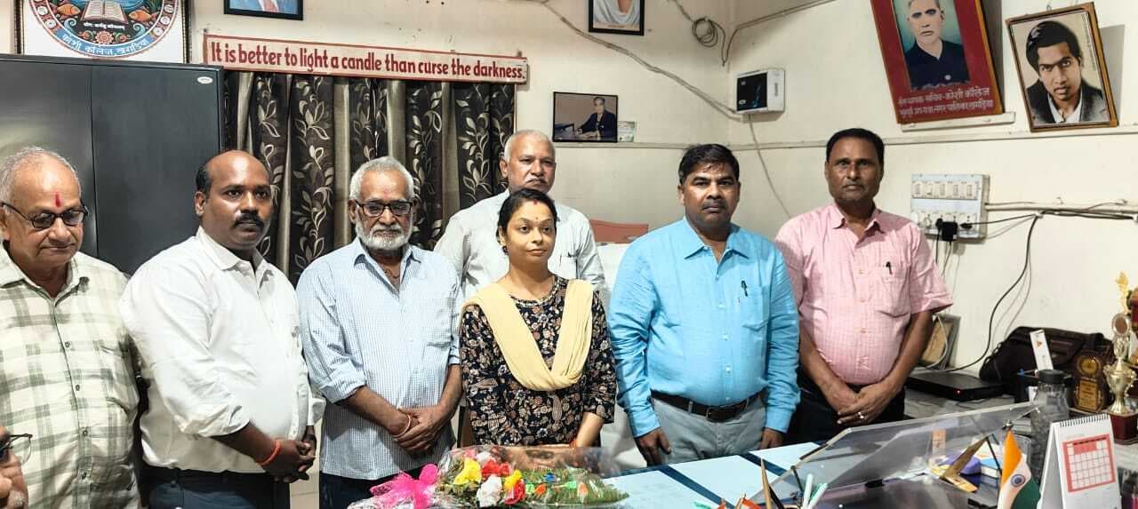 कोशी कॉलेज में अंग्रेजी विषय के दो सहायक प्राध्यापकों ने किया योगदान