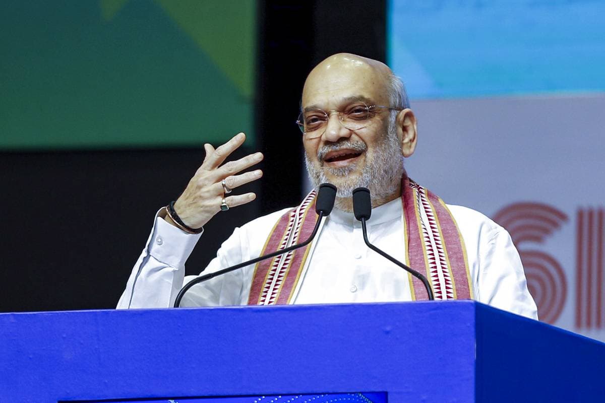 Amit Shah in Bengal : मां दुर्गा से प्रार्थना है कि बंगाल में चुनाव के बाद एक नयी सरकार आए, बोले अमित शाह