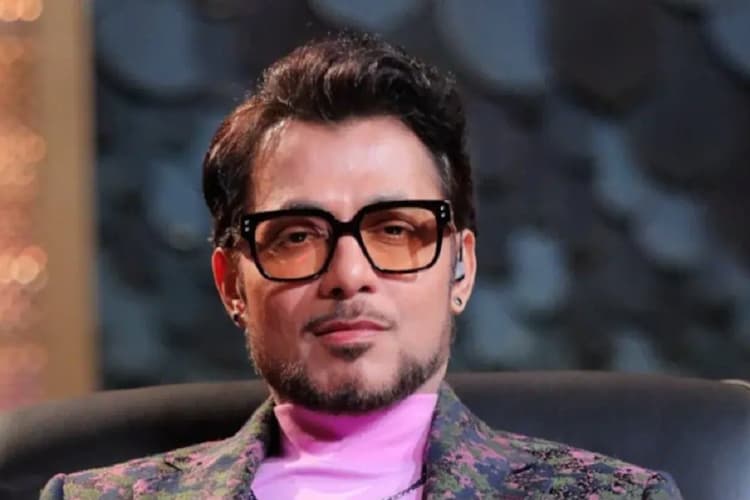 Success Story: पंडितजी से एक मुलाकात और बदल गई अनुपम मित्तल की तकदीर, आज होती है करोड़ों में कमाई