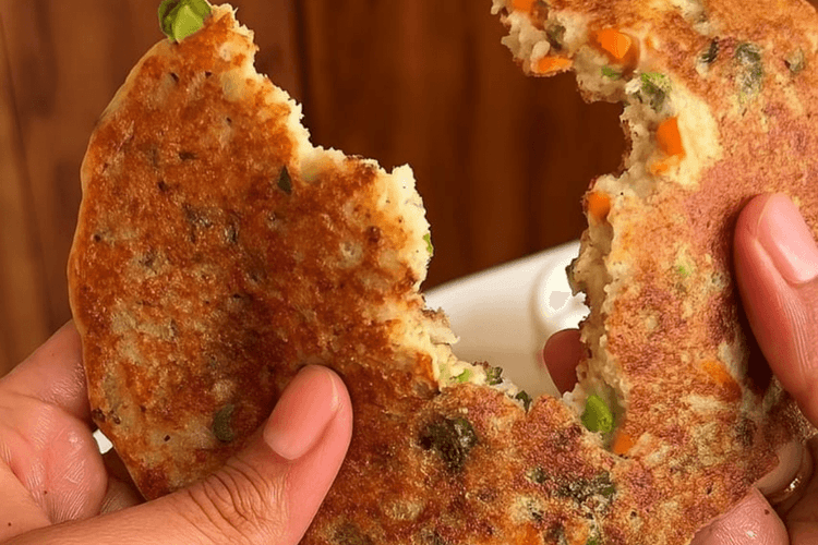 Healthy Breakfast Recipe: सुबह का नाश्ता बनेगा हेल्दी और टेस्टी, बस मिनटों में तैयार करें ये आसान रेसिपी