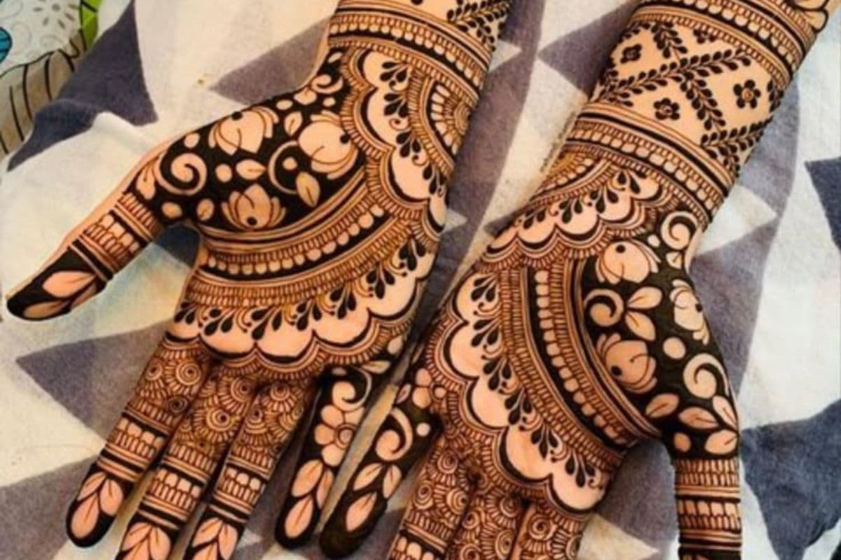 Latest Karwa Chauth Mehndi Designs