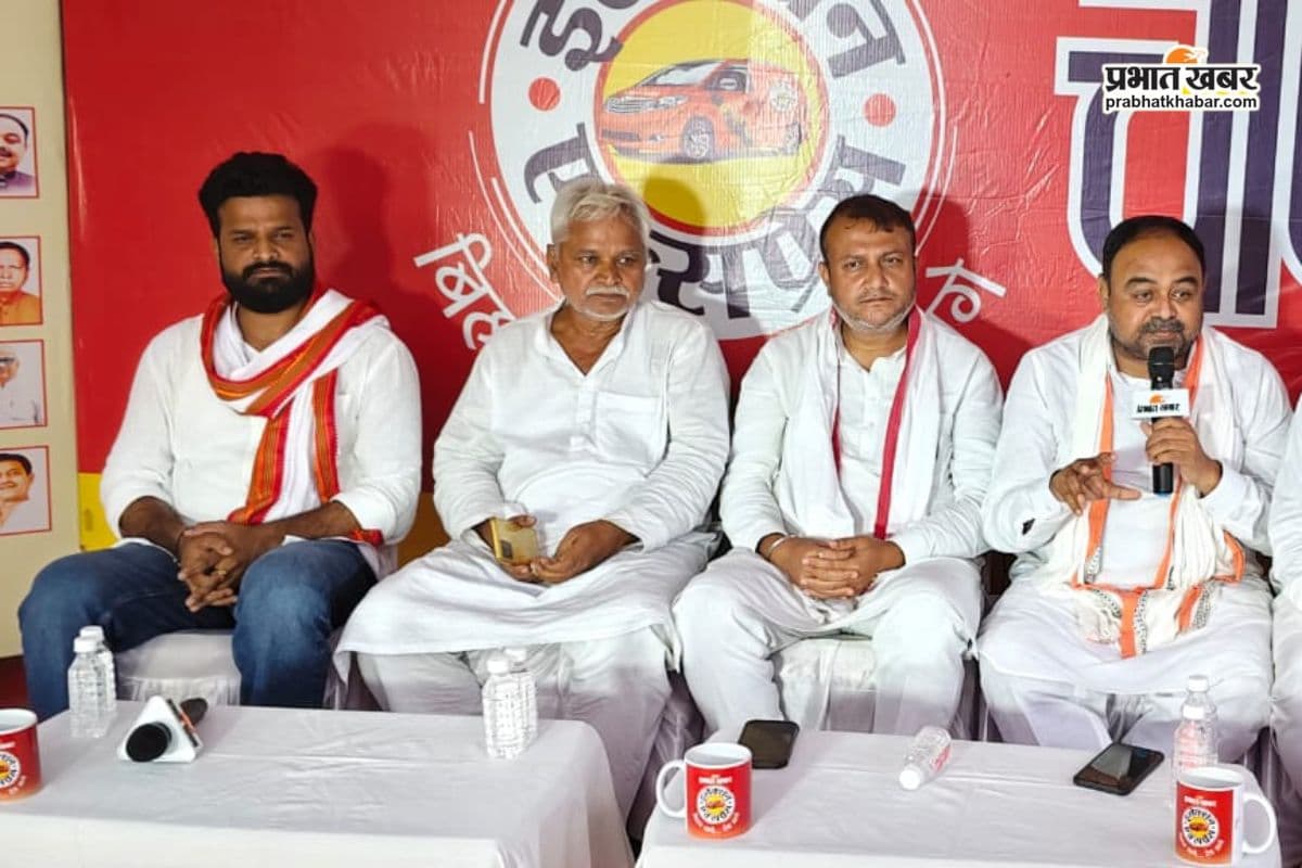 Karahgar Chaupal: विकास vs समस्याओं की गूंज, विधायक के काम पर संतोष लेकिन चाहिए नया नेतृत्व 