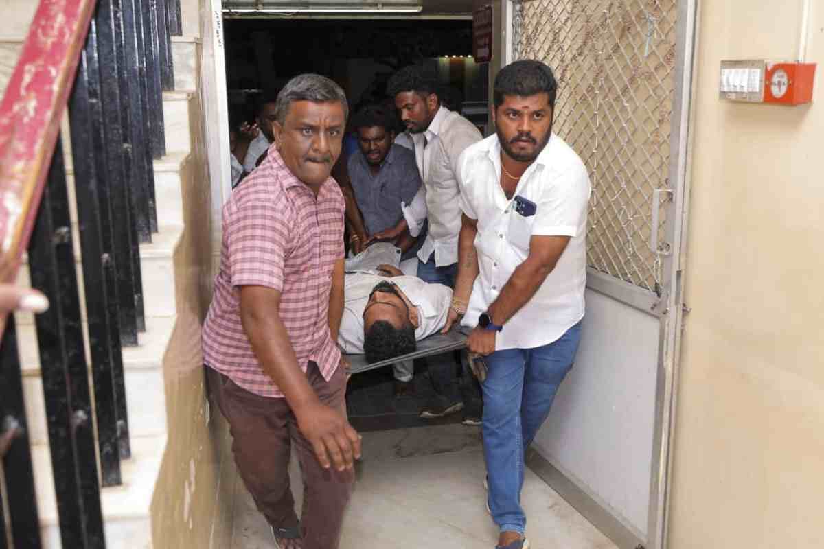 एक्टर विजय की रैली में भगदड़, 39 की मौत, मृतकों के परिजनों का रो-रोकर बुरा हाल, सामने आया दिल दहला देने वाला वीडियो