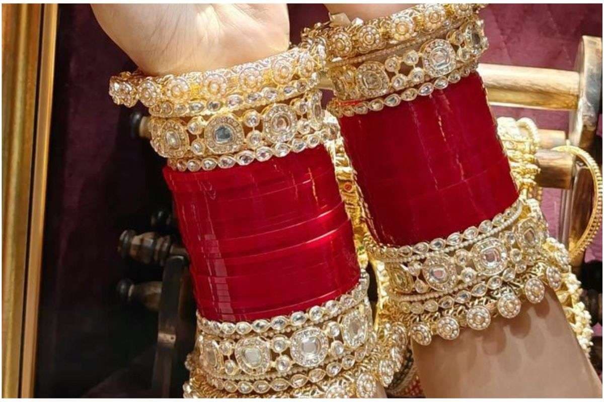 Latest Karwa Chauth Chura Design: