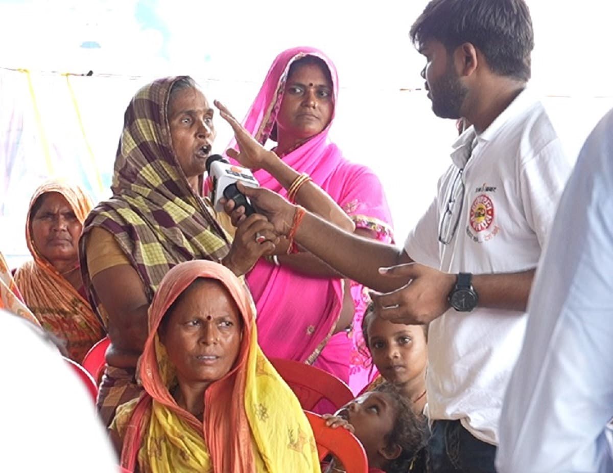 Bihar Election Express: कवेटी में बंद चीनी मिल पर छलका जनता का दर्द, चौपाल के मंच पर रैयाम पर हो गया संग्राम