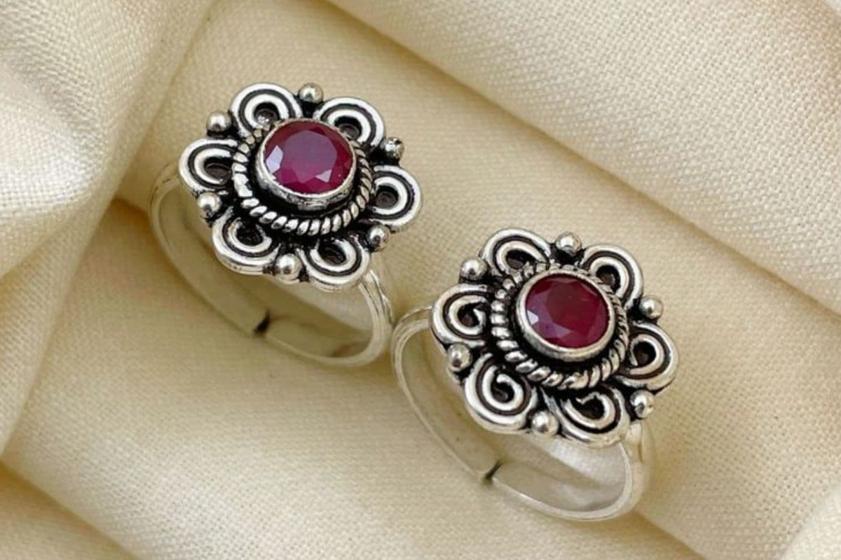 Latest Bichiya Designs: हर बजट में मिलेंगे ट्रेंडी और स्टाइलिस्ट पायल के डिजाइन