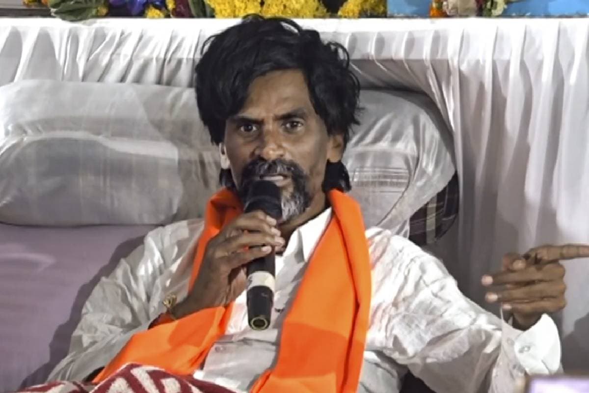 Maratha Reservation Protest : आजाद मैदान खाली करो, मुंबई पुलिस ने मनोज जरांगे को भेजा नोटिस