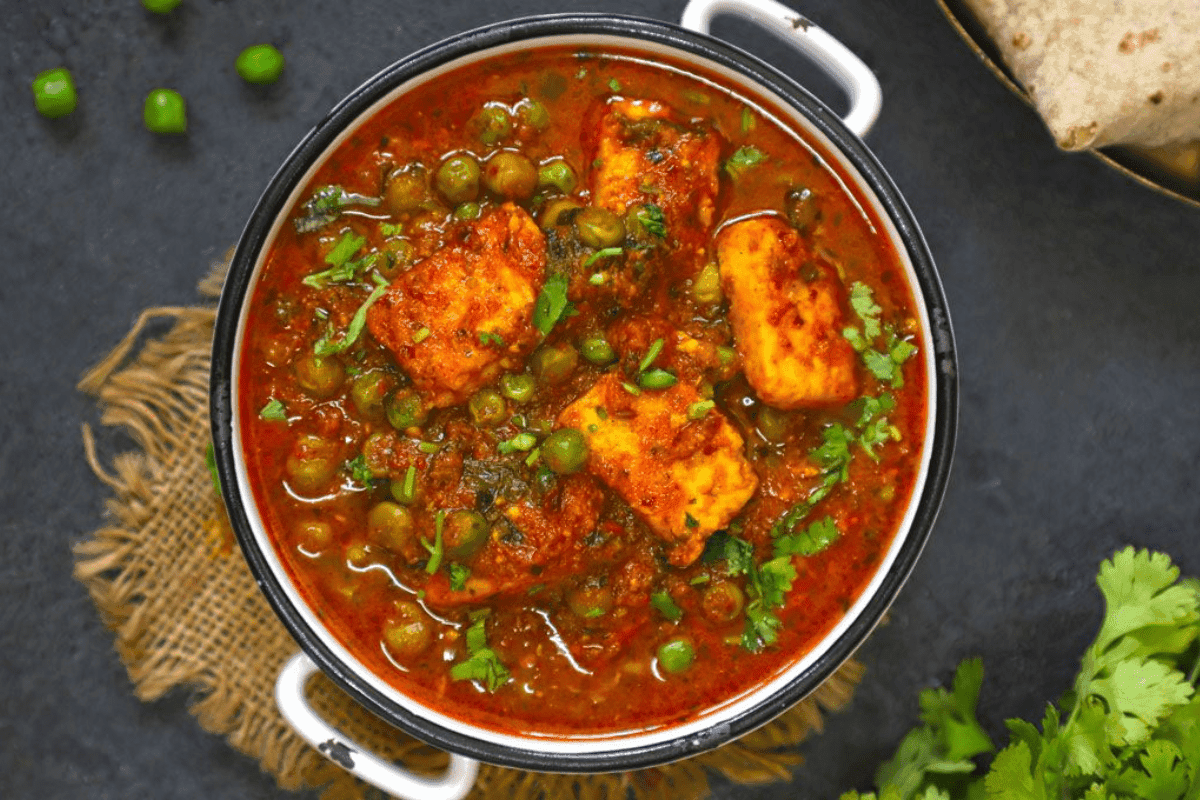Matar Paneer Recipe: ढाबा स्टाइल में बनाएं मटर पनीर की लाजवाब सब्जी