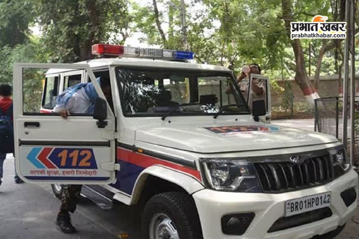 Patna: हाथों में तिरंगा लेकर सड़कों पर उतरे डायल-112 के ड्राइवर, जमकर हुई नारेबाजी