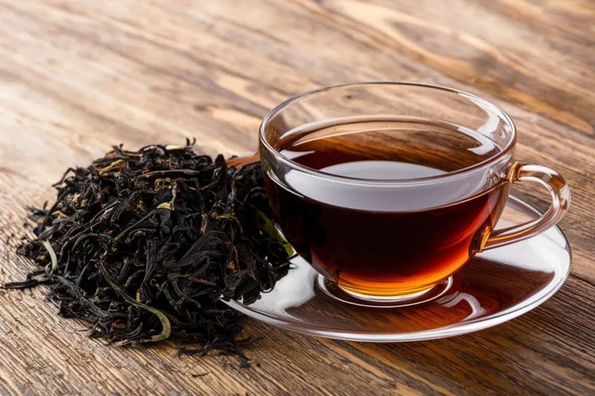 Benefits Of Black Tea: गुणों से भरपूर है ये काली चाय, हर रोज पीने से होते कई फायदे