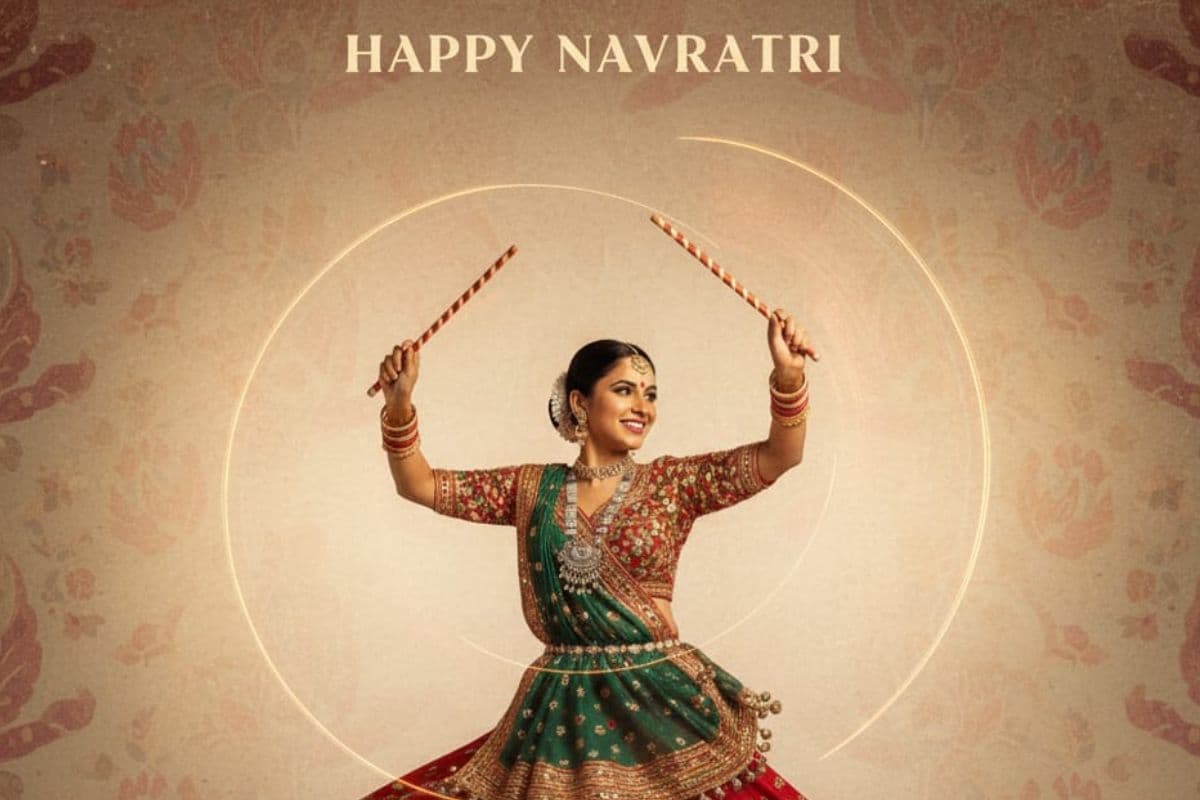 Trending Navratri Chaniya Choli: पेस्टल से लेकर बोल्ड तक, देखें इस साल के सबसे खूबसूरत चनिया चोली ट्रेंड्स