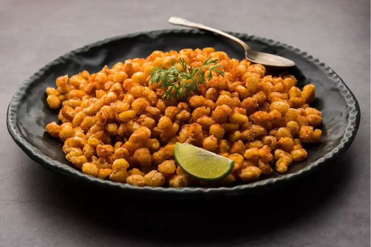Crispy Corn Recipe: पार्टी स्टार्टर हो या शाम की चाय, ये क्रिस्पी कॉर्न जीत लेगा सबका दिल 