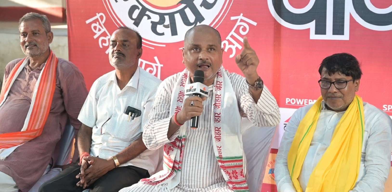 Bihar Election Express: धमदाहा में सत्ता पक्ष ने की उपलब्धियों की बौछार, विपक्ष ने चौपाल में उठाया पलायन व भ्रष्टाचार मुद्दा