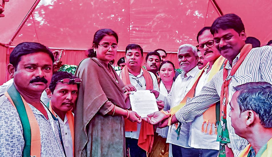 East Singhbhum News : बांदगोड़ा में आदिवासियों को उजाड़ कर बांग्लादेशी बसाये जा रहे, जांच हो : चंपाई