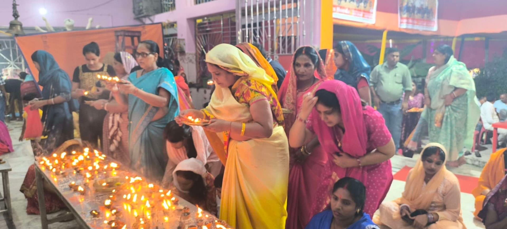 Giridih news: मंदिरों में की गयी मां के पांचवें रूप की पूजा-अर्चना