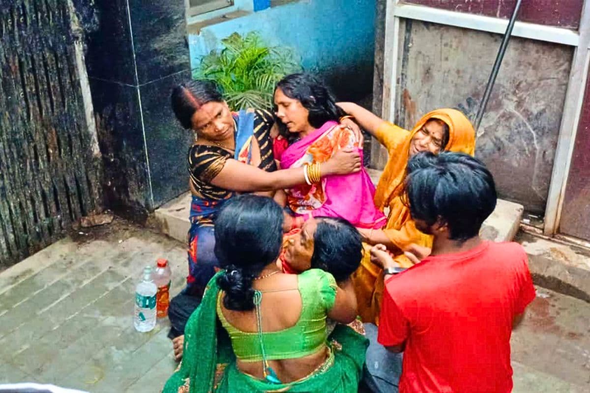 Bihar News: बिहार में बड़ा हादसा! करंट की चपेट में आए चार मजदूर, ठेकेदार समेत तीन की मौत