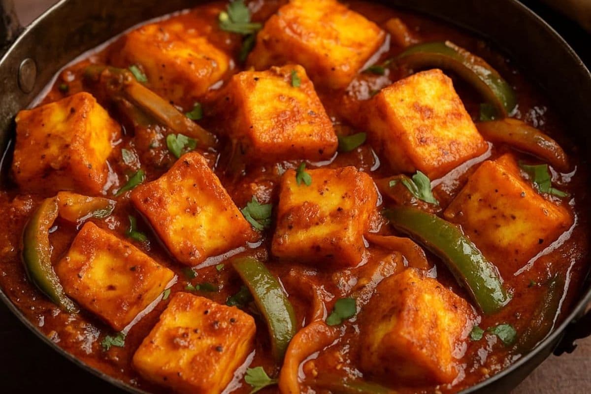 Dhaba Style Kadai Paneer: ढाबा का तड़का, पनीर का मजा, घर पर बनाइए मजेदार कढ़ाई पनीर 