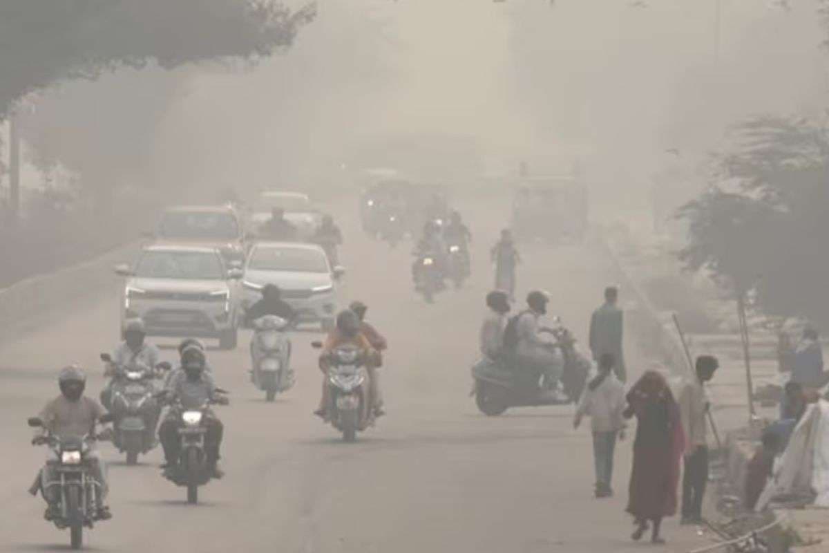 Bihar News: बिहार के इन जिलों की हवा दीवाली के बाद बनी जहर, 250 के पार पहुंचा AQI