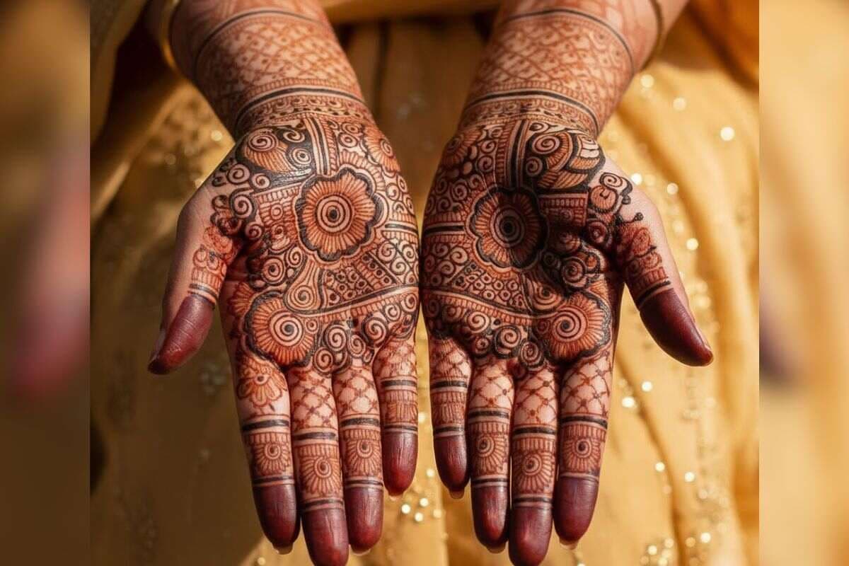 Chhath Puja Mehndi Design: त्योहार को बनाएं खास, हाथों पर सजाएं ये ब्यूटीफुल मेहंदी डिजाइन