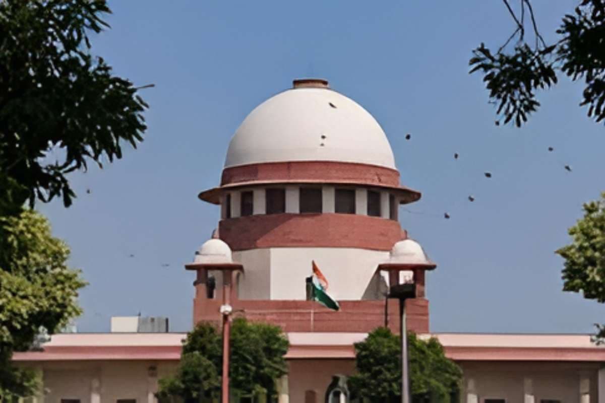 दीवाली पर सुप्रीम कोर्ट का बड़ा तोहफा! दिल्ली-एनसीआर में ग्रीन पटाखों की इजाजत
