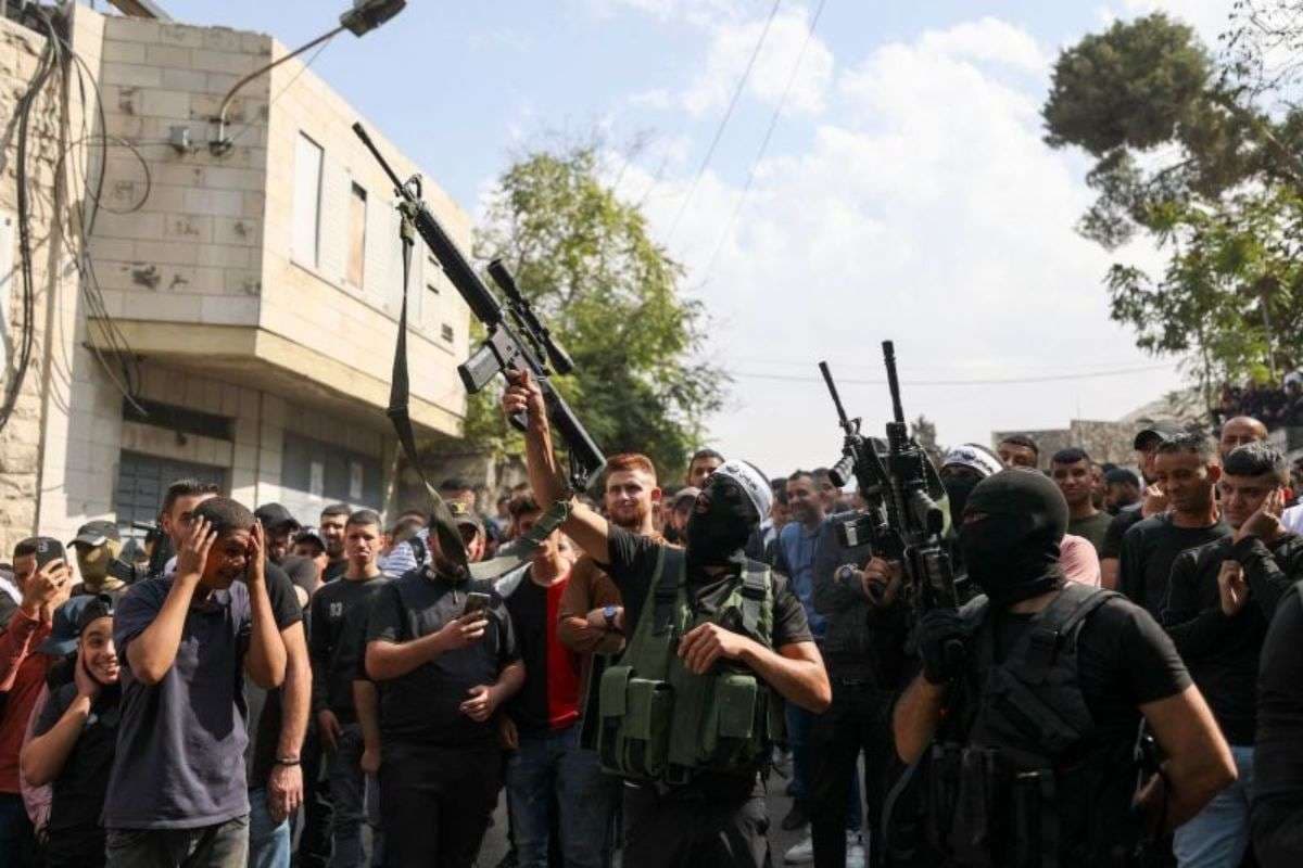 गाजा में फिर छिड़ी जंग, एक ही दिन में 27 लोगों की मौत, इजरायल नहीं हमास के खिलाफ इस कबीले ने खोला मोर्चा