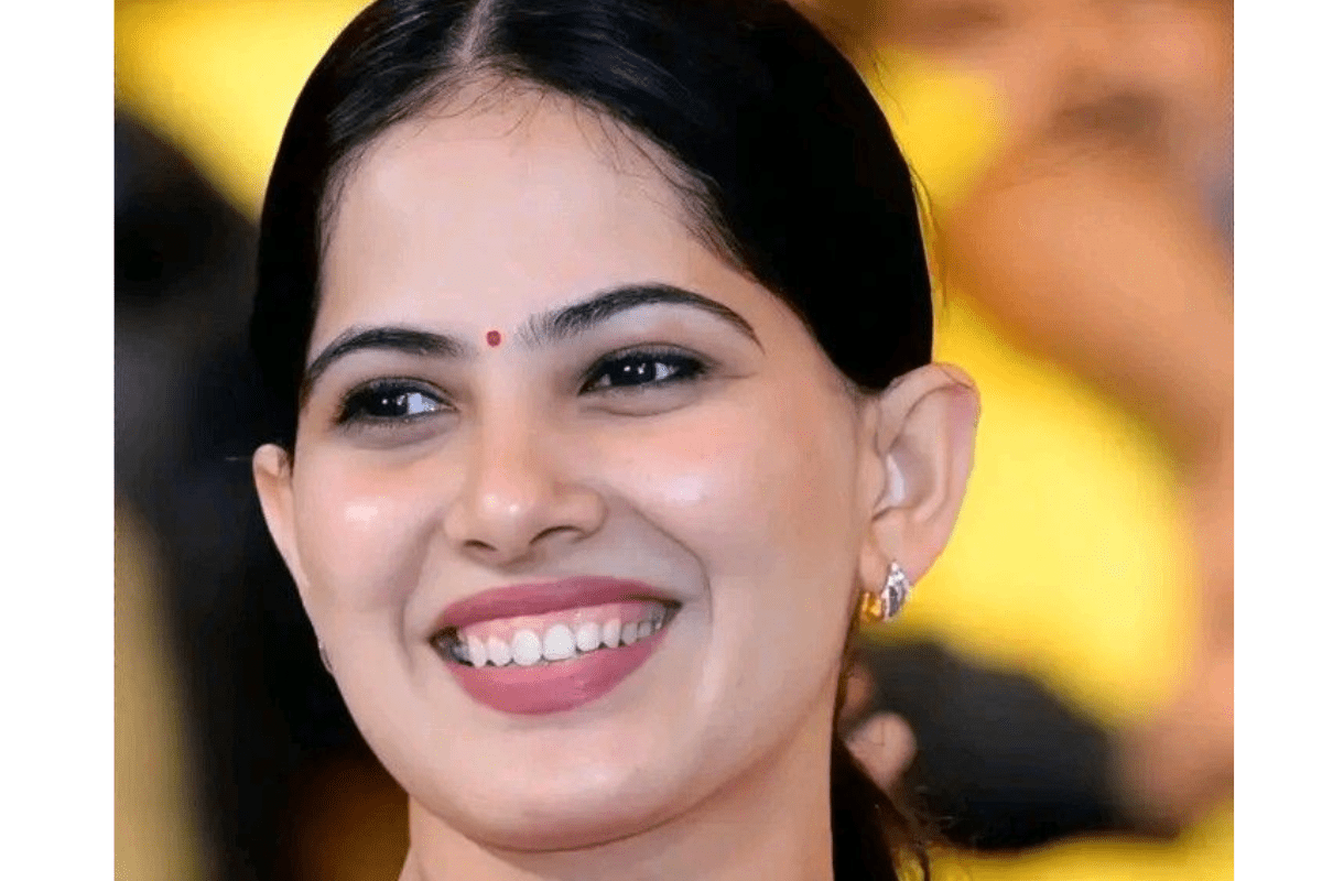Jaya Kishori: अपने हर दिन को बनाएं एक्स्ट्रा प्रोडक्टिव – 10 स्टेप में नकारात्मक विचारों से पाएं छुटकारा