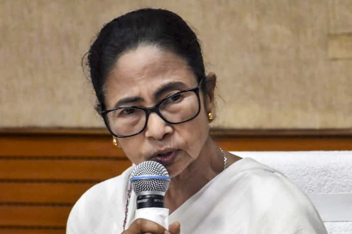 Mamata Banerjee : लड़कियों को रात में बाहर नहीं जाने देना चाहिए, दुष्कर्म मामले पर ममता बनर्जी का आया पहला रिएक्शन